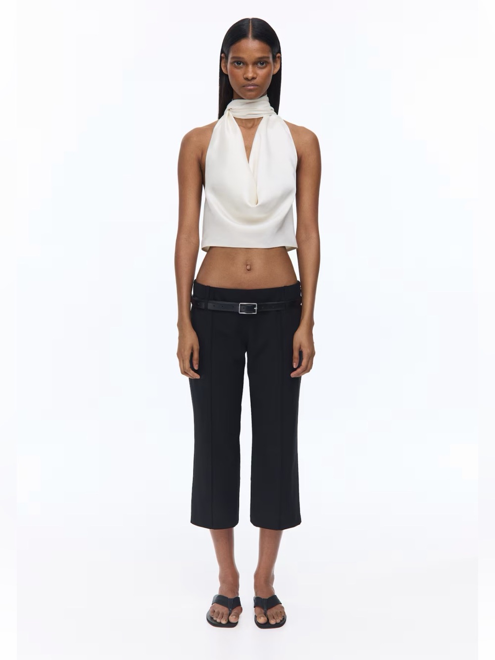 LIVIA NUNES H&M
NWT BLACK WOOL CAPRI PANTS SIZE 6